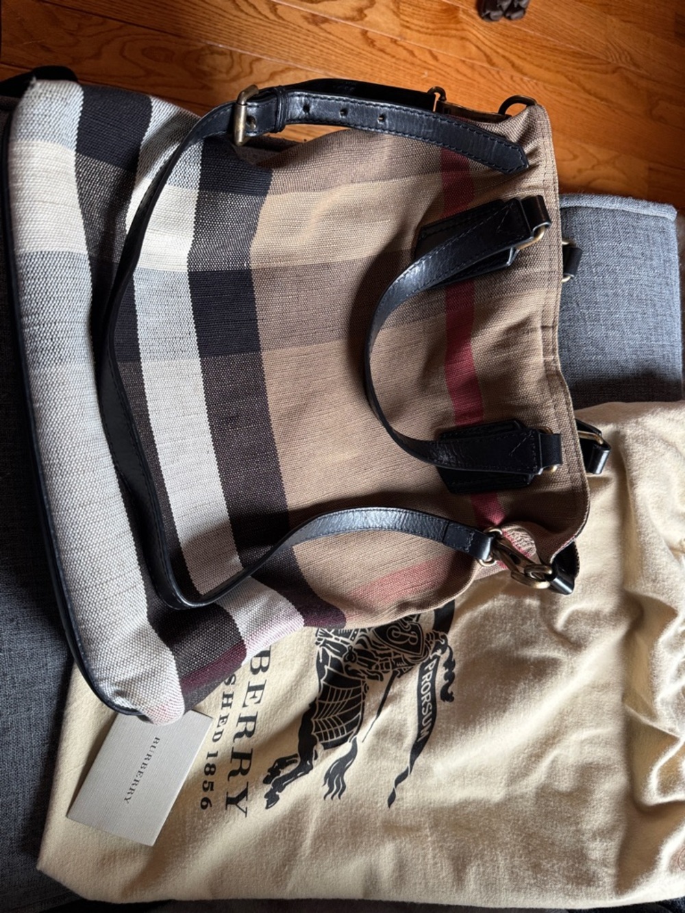 Burberry Beige Plaid Canvas Tote with Black Trim and Red Accent - Picture 11 of 12